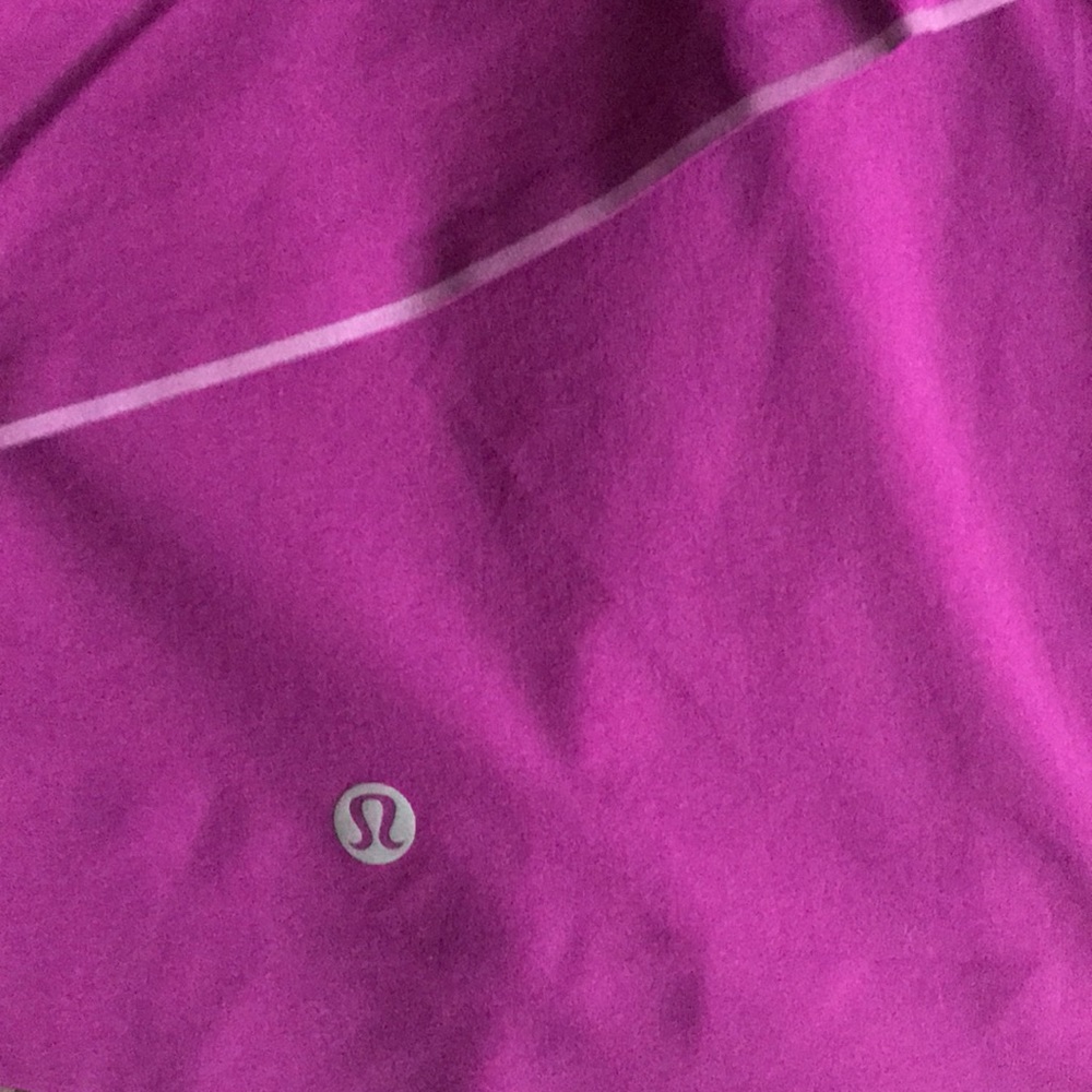 NWT LuLulemon light Hooded Jacket Sz. 2 - Picture 8 of 8